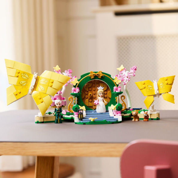 Lego Wicked Glinda's Wedding Day