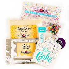 Celebration Cake Kit Lemon