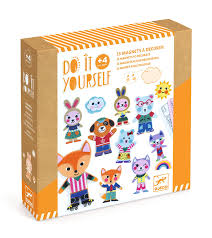 Funky Family Magnets to Decorate