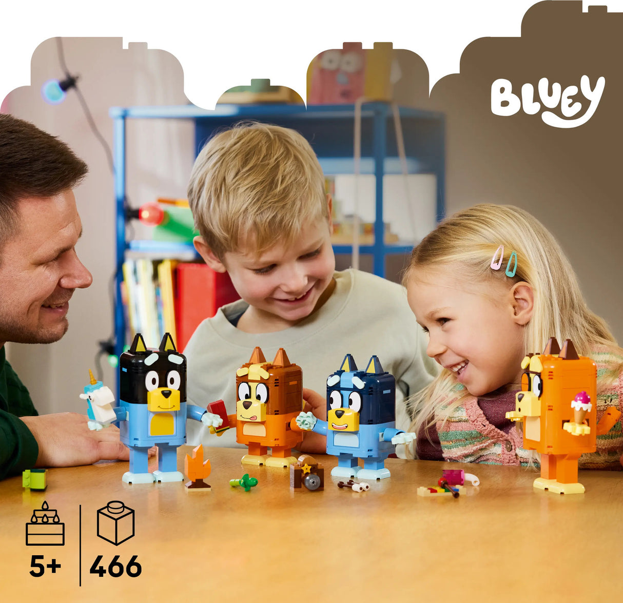 LEGO® Bluey Brick-Built Bluey Family