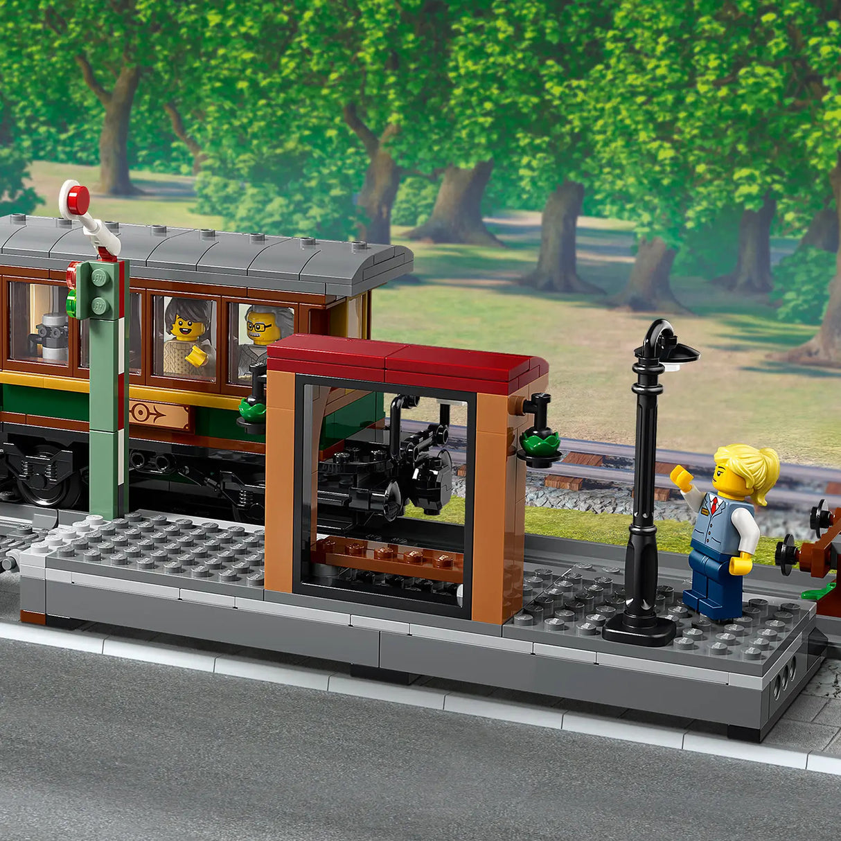 LEGO® City Vintage Steam Train