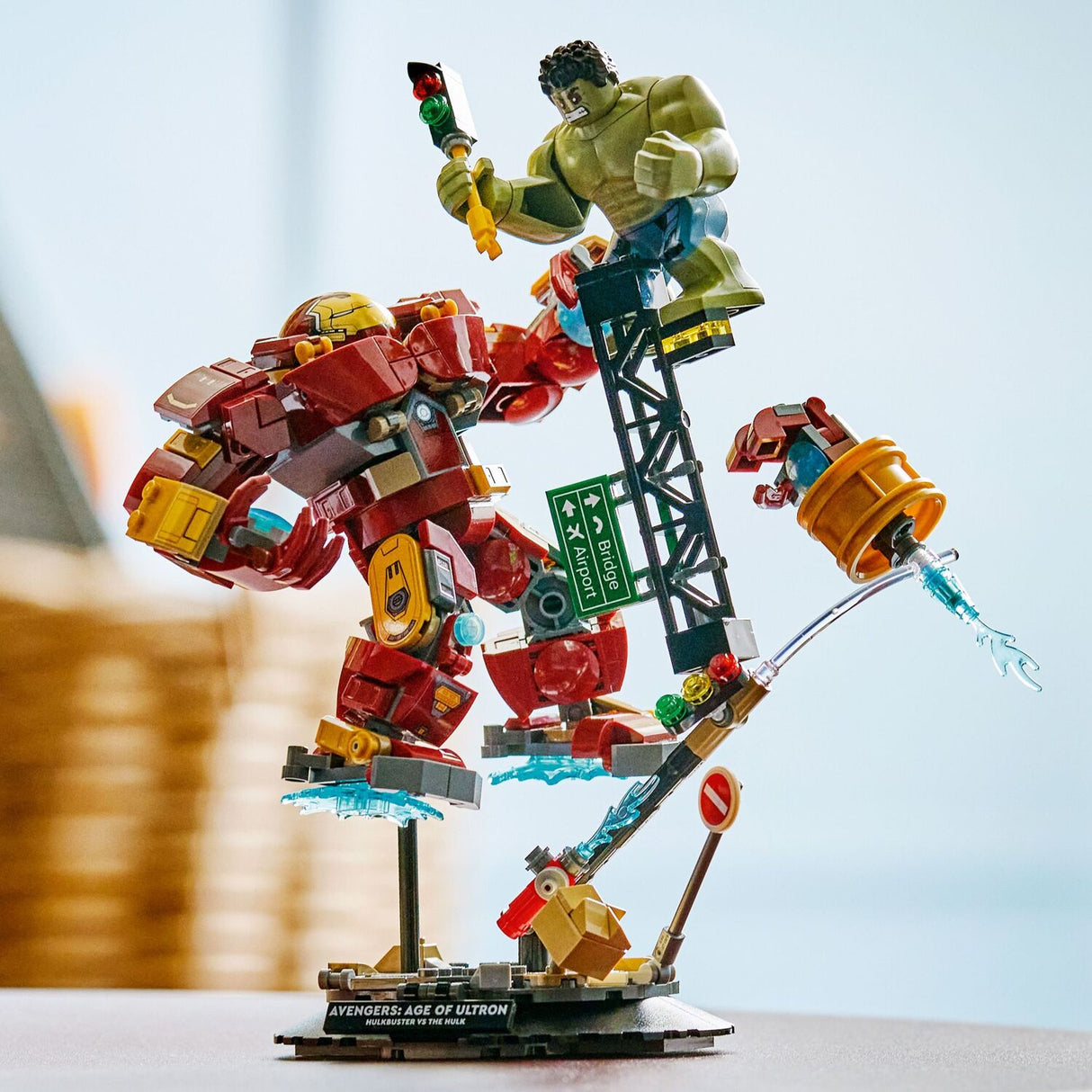 LEGO Super Heroes Marvel: Epic Battle: Hulkbuster vs. The Hulk
