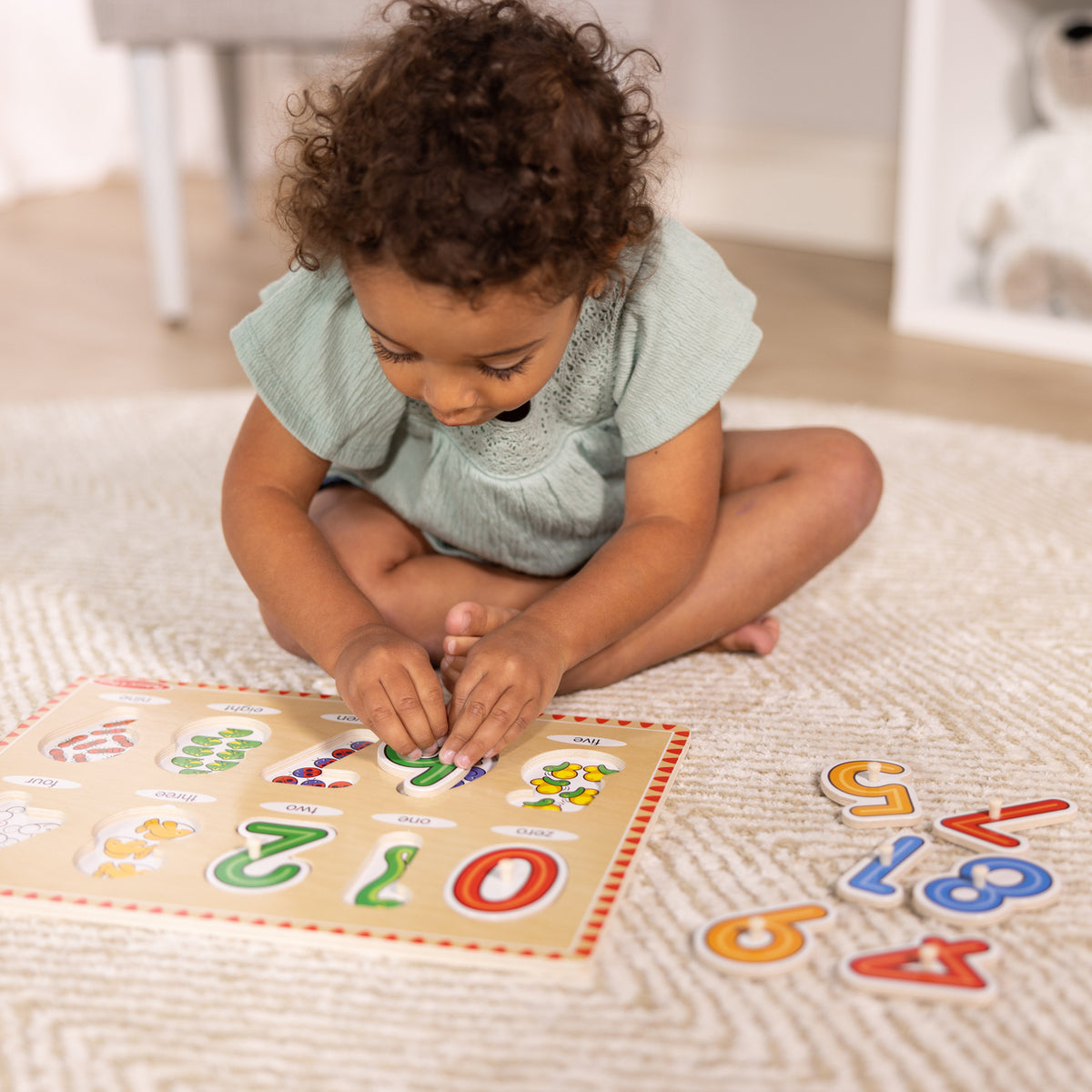 See-Inside Numbers Peg Puzzle - 10 pieces