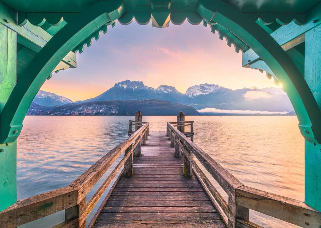 Footbridge at Lac d'Annecy 1000 Pc