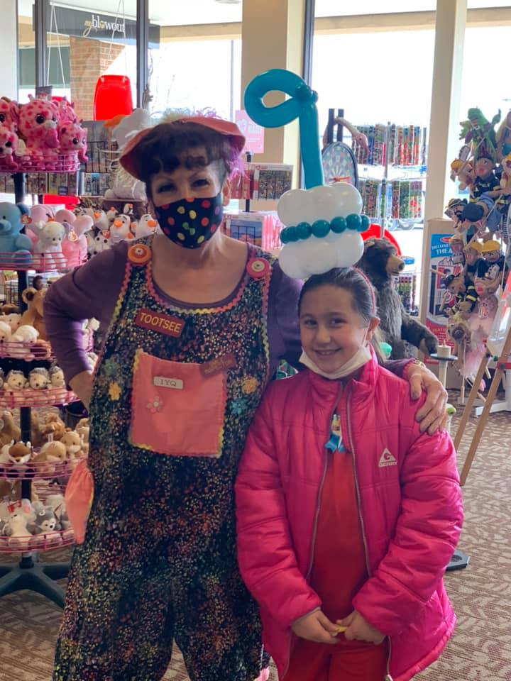 Tootsee the Clown January 30th to Celebrate WINTER!