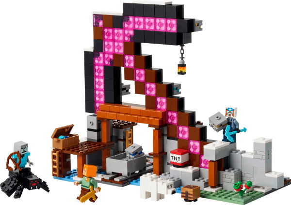 Lego Minecraft: The Pickaxe Mine