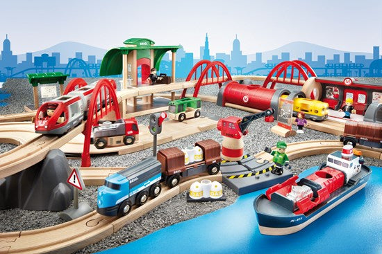 Brio Train Deluxe Railway Set