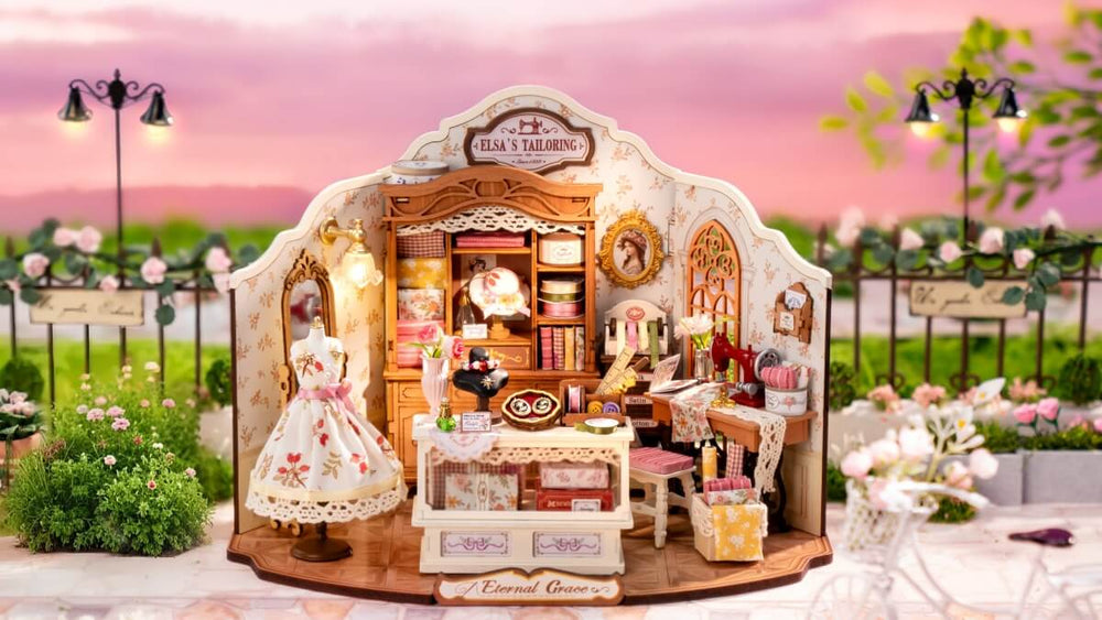 Elsa's Tailoring Miniature House