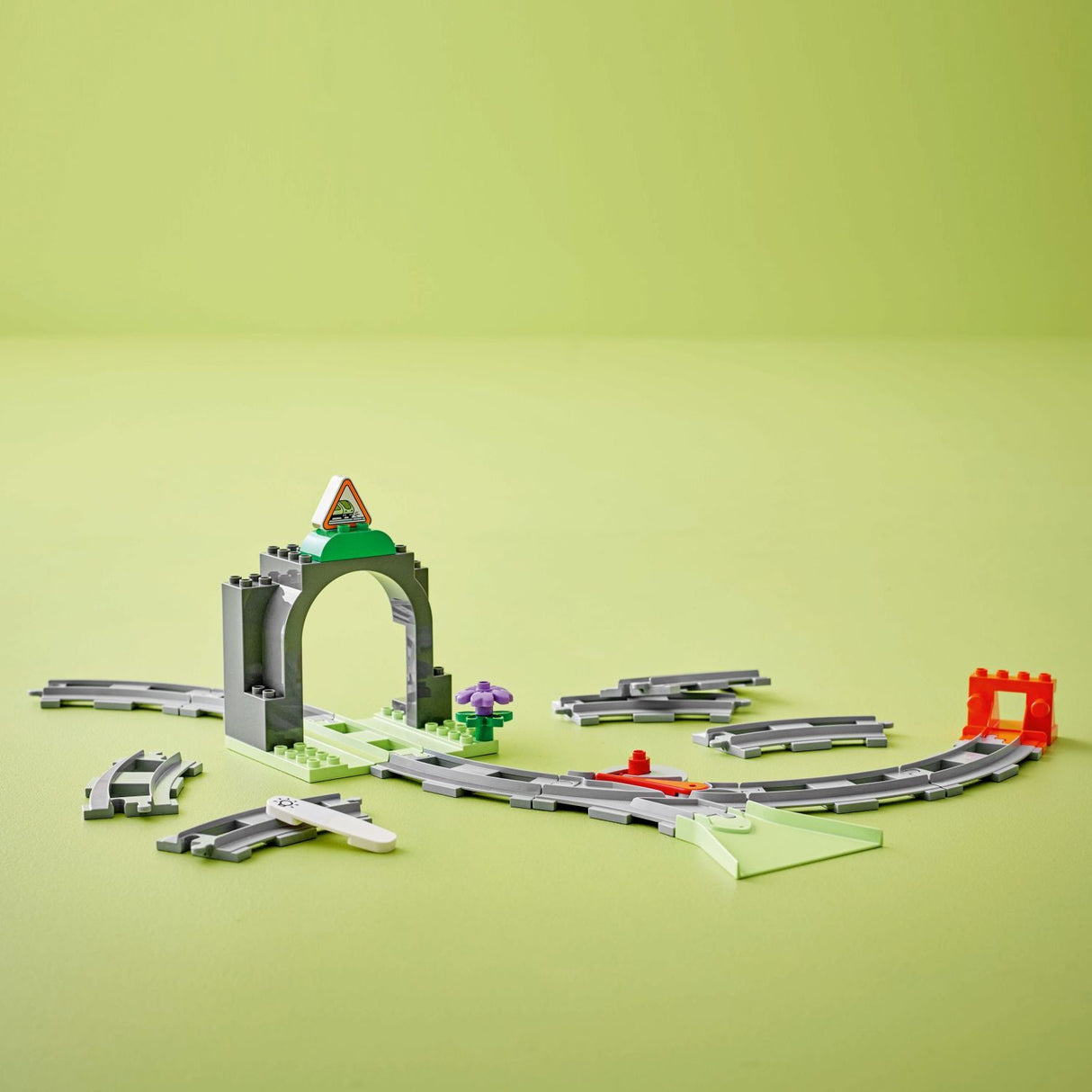 LEGO DUPLO: Train Tunnel and Tracks Expansion Set
