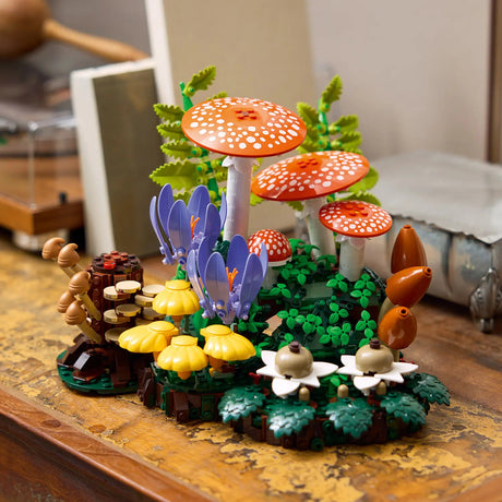 LEGO® Botanicals Woodland Mushrooms