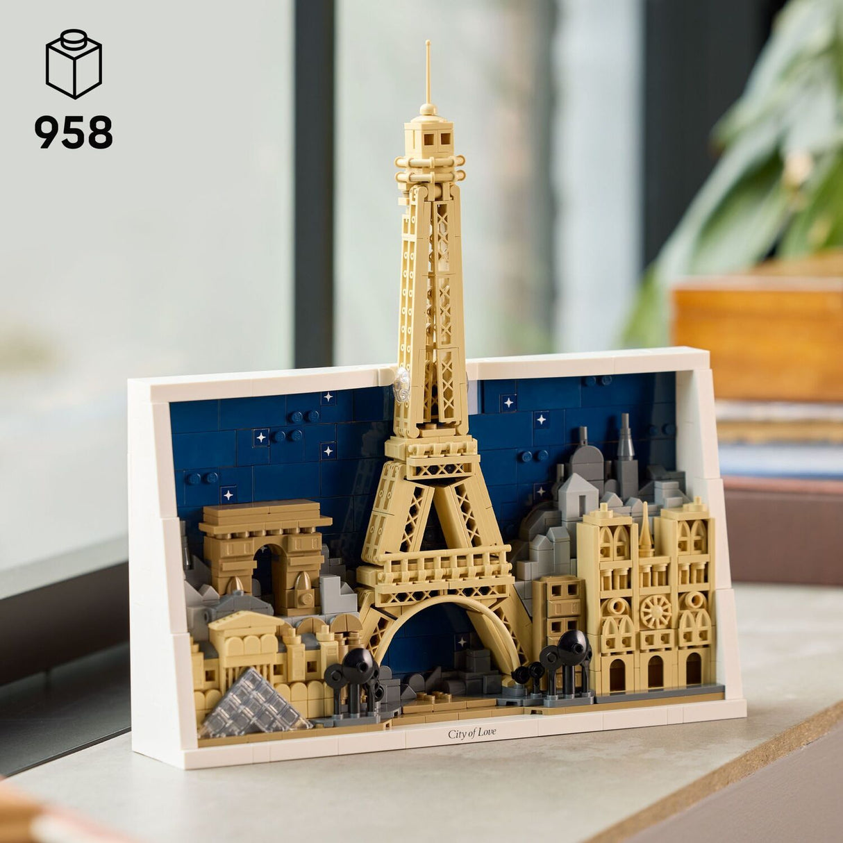 LEGO Architecture: Paris – City of Love