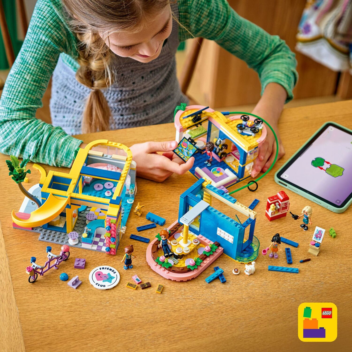 LEGO Friends: Heartlake City Friends Club House