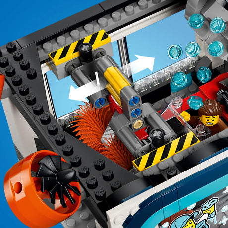 LEGO® City Drive-Through Car Wash