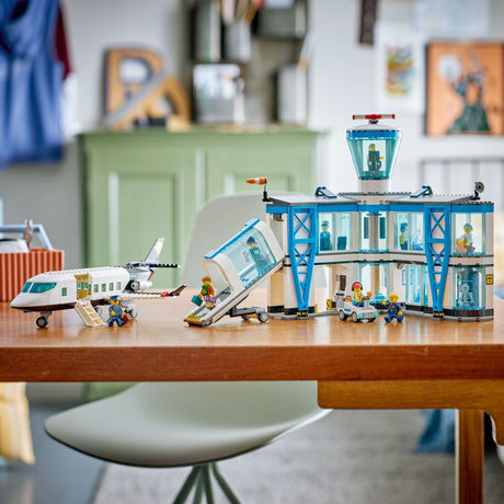 LEGO My City: Airport with Airplane