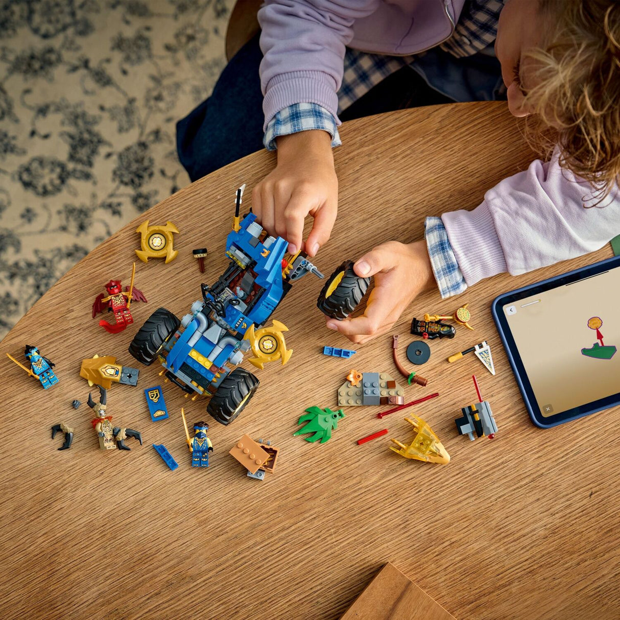 LEGO Ninjago: Jay's Transforming Car