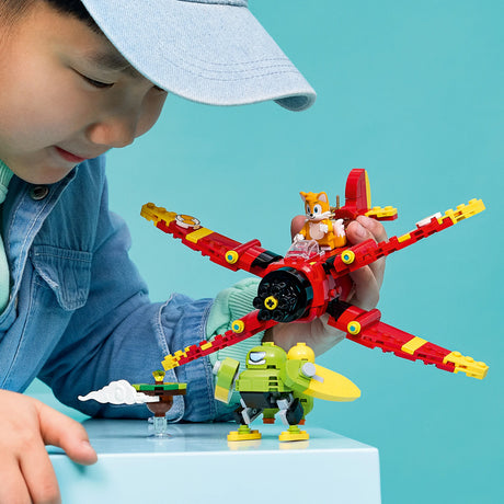 LEGO® Sonic the Hedgehog™ Tails’ Tornado-1