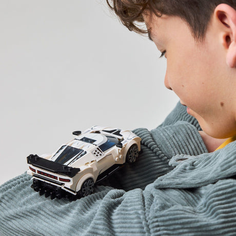 LEGO Speed Champions: Bugatti Centodieci Hyper Sports Car