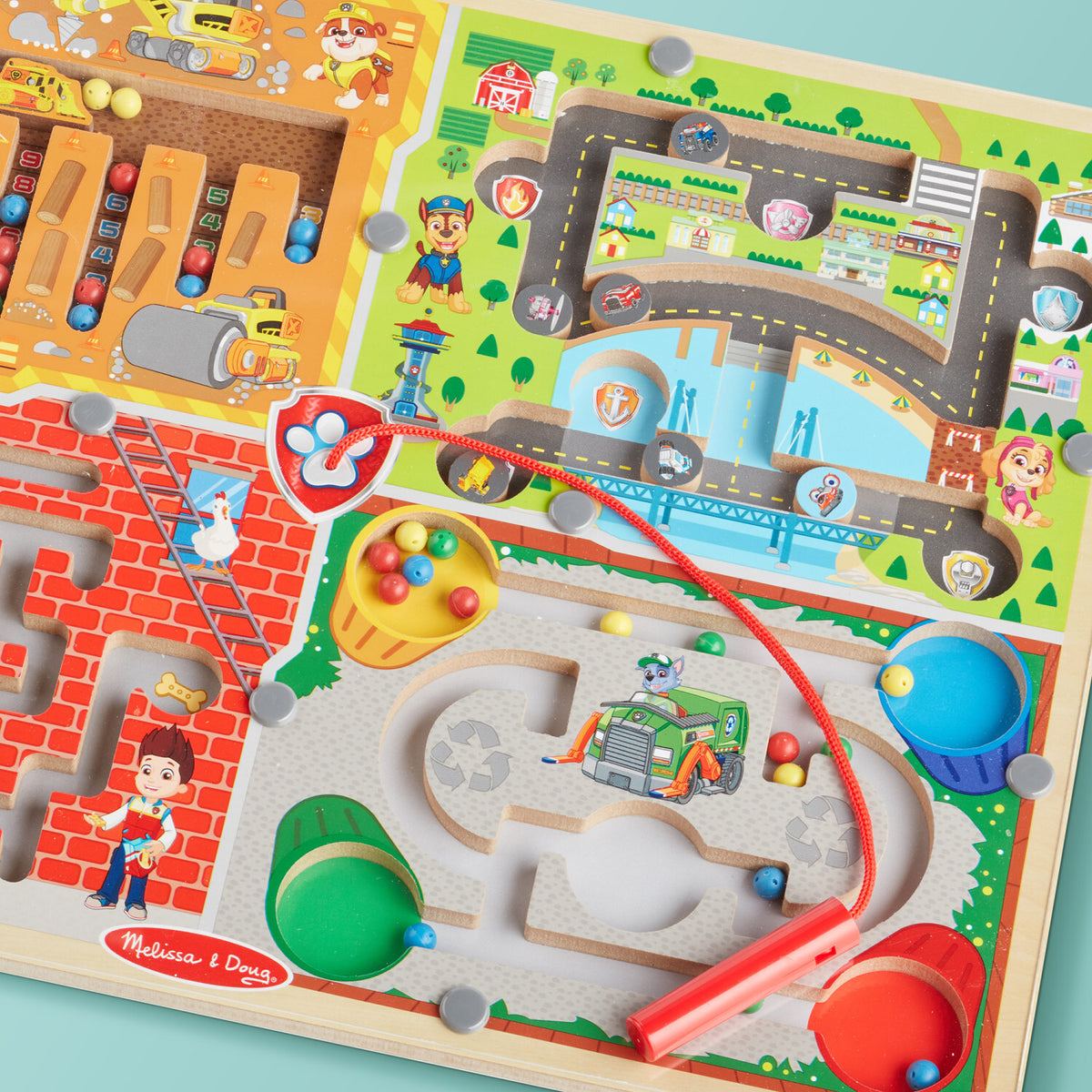 Paw Patrol 2 Wooden Magnetic Wand Maze Board