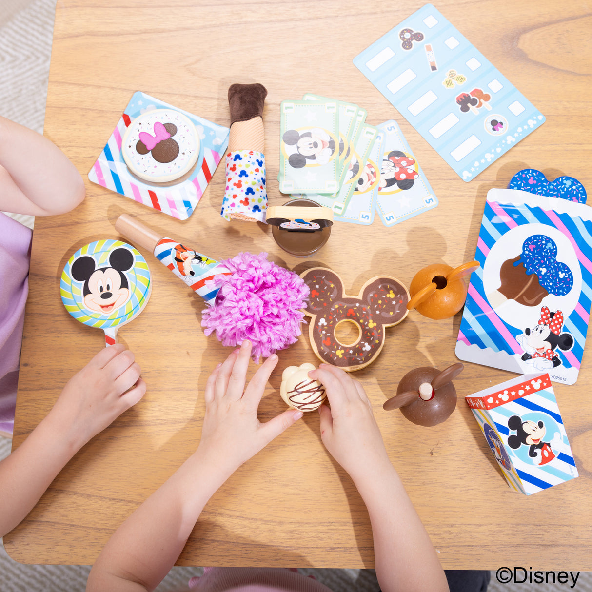 Disney Snacks & Popcorn Sweet Treats