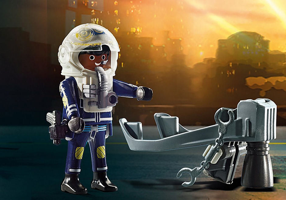 Police Jet Pack with Boat – Toy Box Michigan