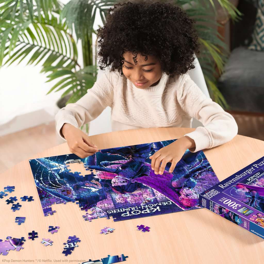KPop Rumi, Mira & Zoey 300 Pc XXL Puzzle