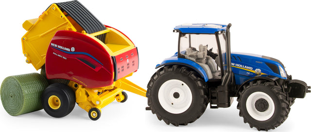 New Holland 1:32 Scale T6.180 Tractor and Roll-Belt 560 Round Baler Toy Set