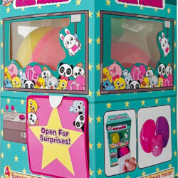 Surprise! Squish-amals Crane Machine